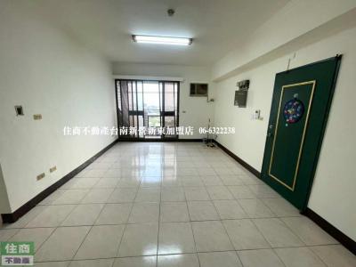 新營將相雲台電梯3房| 台南市新營區