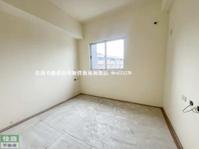 東山市區三角窗全新2樓公寓| 台南市東山區