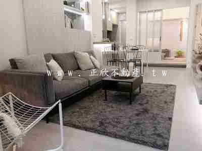 中西區【市政府旁1樓時尚車庫美寓】| 台南市中西區