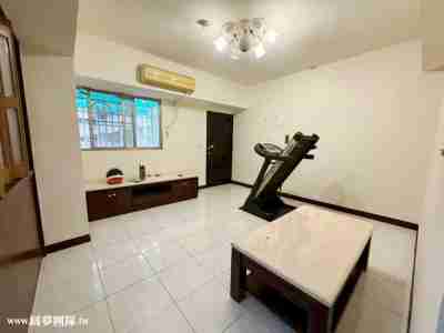 (專)永康復華採光三房平車| 台南市永康區