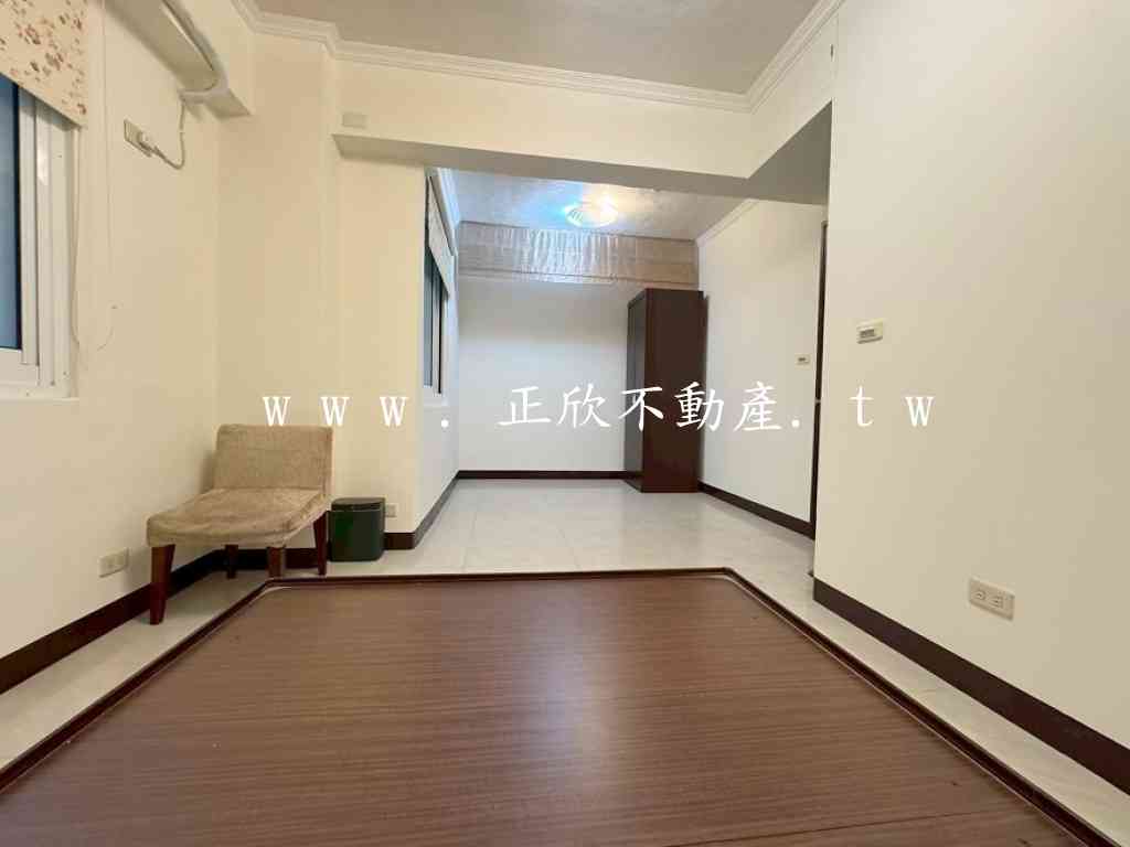 台南公園旁蛋黃區西華街兩房| 台南市北區